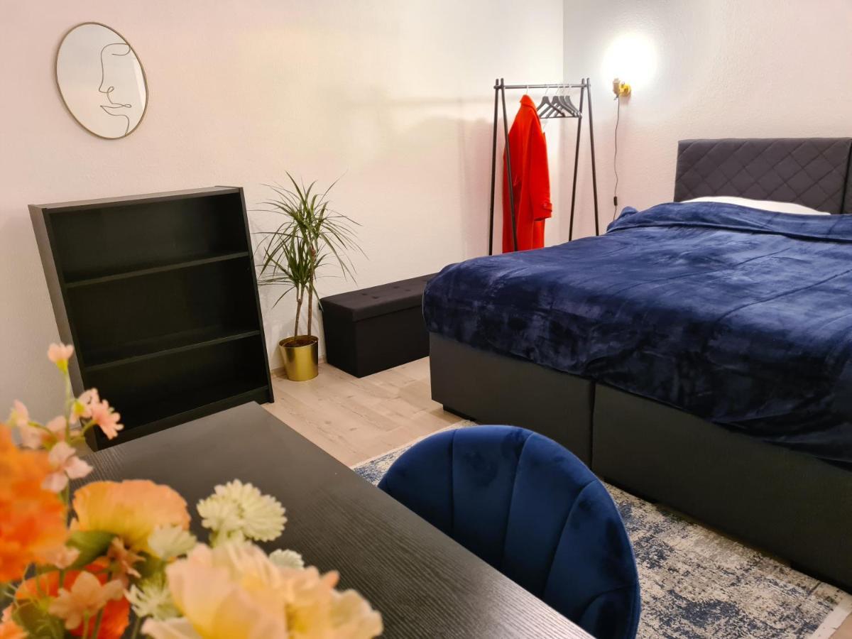 Theox Apartment No 6 Royal Blue Fuer 4 Personen MHG Dış mekan fotoğraf